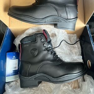 Ariat Extreme Paddock H20 Insulated Lace Paddock Boots
